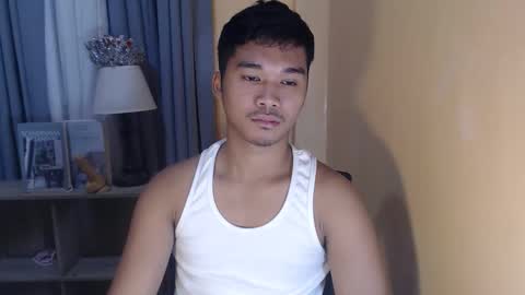 asianhunk_jamesx online show from November 5, 10:37 am