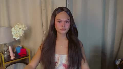 Kianna online show from November 28, 9:45 am