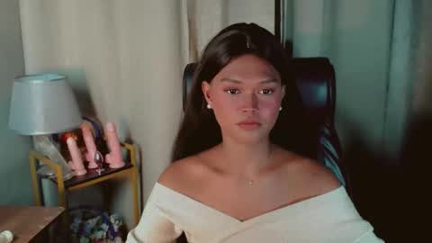 Snapshot of asiankianna chatting on May 22, 1:06 pm Kianna online show from May 22, 1:06 pm