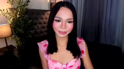 Snapshot of asianpetiteprincess chatting on August 9, 2:57 am asianpetiteprincess online show from August 9, 2:57 am