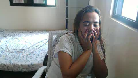 asianprettymay online show from October 2, 6:31 am