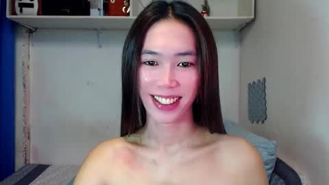 J A D E online show from November 30, 10:30 am