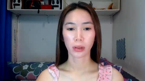 Snapshot of asianqt19 chatting on May 26, 10:55 am J A D E online show from May 26, 10:55 am