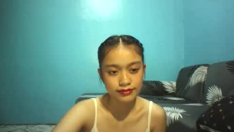 Snapshot of asiansexygirlxoxo chatting on May 14, 4:25 pm ann online show from May 14, 4:25 pm