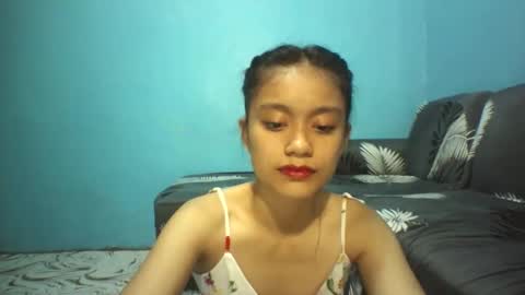 Snapshot of asiansexygirlxoxo chatting on June 3, 5:51 pm ann online show from June 3, 5:51 pm
