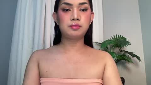 Lily online show from July 14, 12:02 am