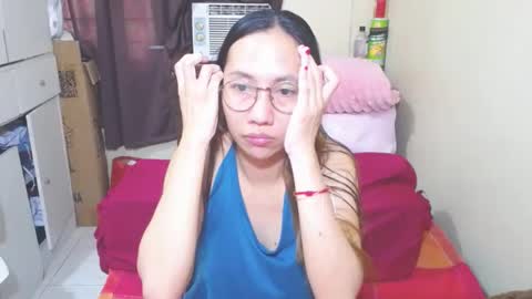 Snapshot of asiantightxoxo chatting on July 17, 2:40 am asiantightxoxo online show from July 17, 2:40 am