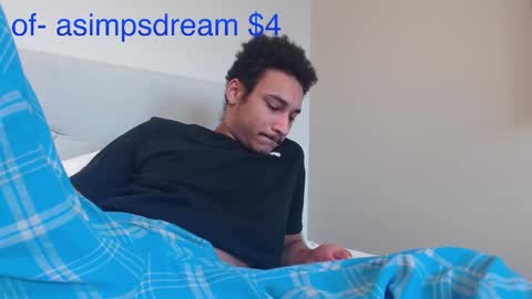 Snapshot of asimpsdream chatting on December 7, 4:14 pm asimpsdream online show from December 7, 4:14 pm