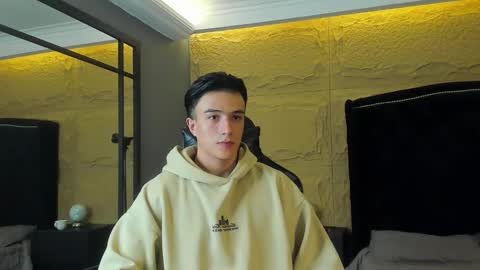 Snapshot of aslanfox_ chatting on January 14, 1:00 am Aslan online show from January 14, 1:00 am