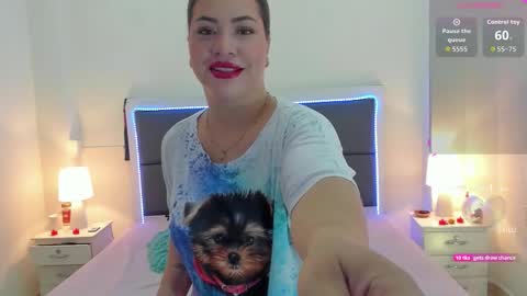  Aslhyn  online show from September 27, 6:02 pm