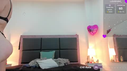  Aslhyn  online show from March 18, 10:46 pm