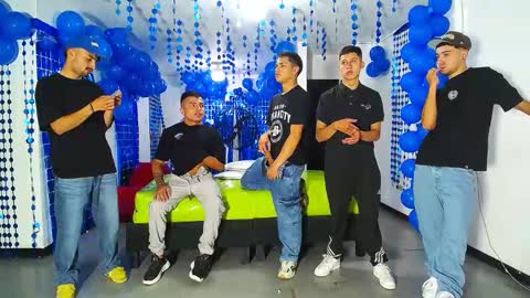 THOMAS AND DAMIAND online show from December 18, 12:10 am