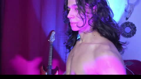 Snapshot of asmodeuszz chatting on December 18, 10:46 pm asmodeuszz online show from December 18, 10:46 pm