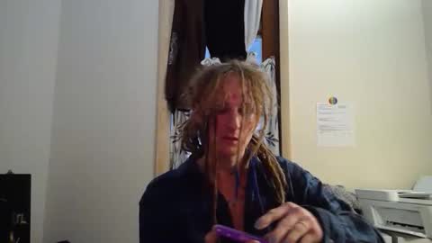 aspiringturtlegirl online show from December 4, 8:28 pm