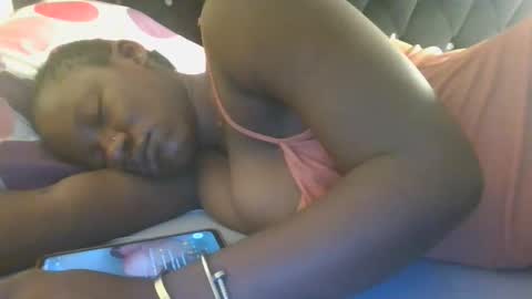 asscluupper online show from November 20, 2:01 am