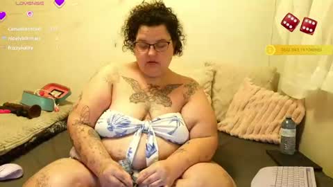 Cassie online show from July 19, 11:52 pm