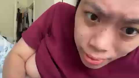 Snapshot of assert32 chatting on October 13, 7:25 pm Patty online show from October 13, 7:25 pm