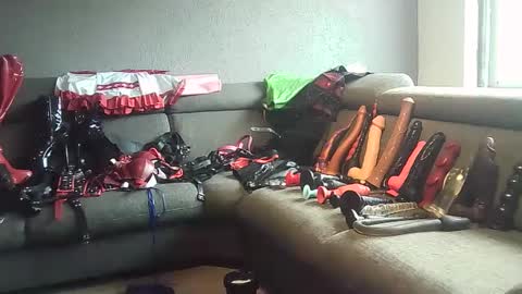 sissyslut online show from January 13, 10:03 am