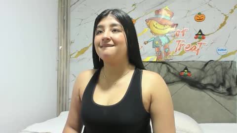 Asshley online show from November 4, 1:43 pm