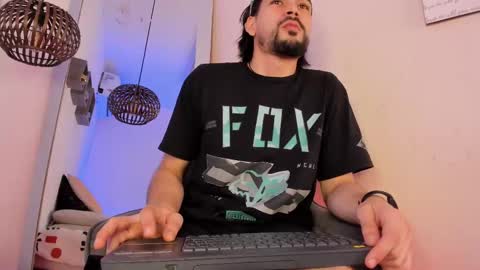 Asmodeus online show from December 5, 5:06 pm