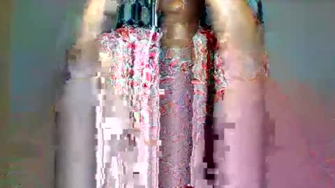 FLORAH DANIEL online show from December 16, 6:35 pm