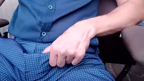 Snapshot of asssssssssseater6947 chatting on September 9, 11:43 am asssssssssseater6947 online show from September 9, 11:43 am