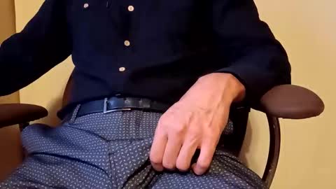 Snapshot of asssssssssseater6947 chatting on September 15, 5:24 pm asssssssssseater6947 online show from September 15, 5:24 pm