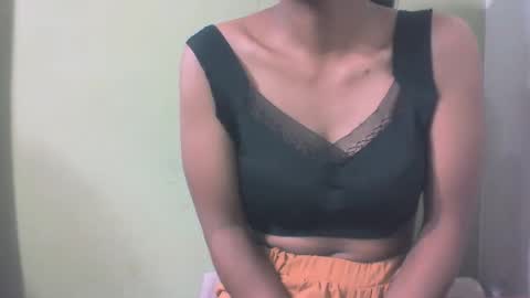 Snapshot of asterina01 chatting on November 15, 3:26 am asterina01 online show from November 15, 3:26 am