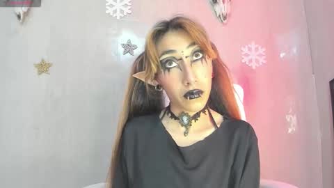 Asterothxznikki online show from March 25, 2:17 am