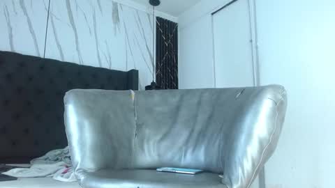 Snapshot of aston_vera chatting on January 18, 9:46 am Aston online show from January 18, 9:46 am