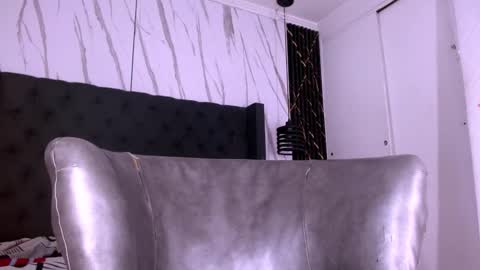 Snapshot of aston_vera chatting on February 13, 7:21 pm Aston online show from February 13, 7:21 pm