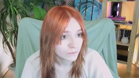 Snapshot of astra_lis chatting on October 19, 12:50 pm Astra online show from October 19, 12:50 pm