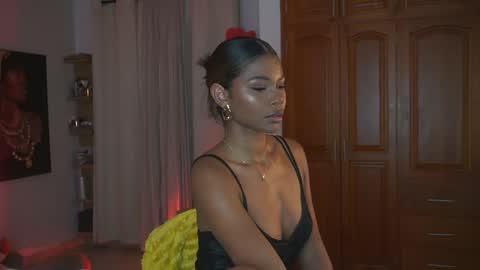 Astrea online show from November 11, 2:33 am