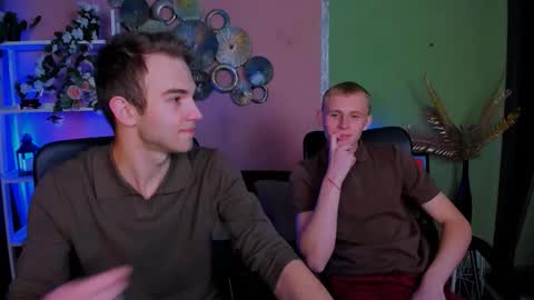 astren online show from January 17, 8:12 pm