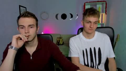 astren online show from April 8, 12:05 pm