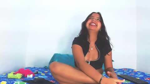 Snapshot of astridvagina18 chatting on December 3, 5:12 pm ASTRID online show from December 3, 5:12 pm