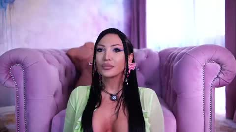 astridvexxx online show from June 28, 4:40 am