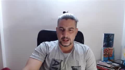 Snapshot of astton_nick chatting on December 24, 6:11 am Nick Astton online show from December 24, 6:11 am