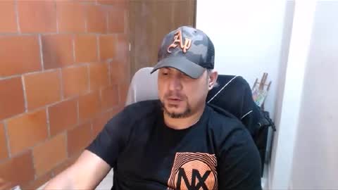 Snapshot of astton_nick chatting on January 12, 6:28 am Nick Astton online show from January 12, 6:28 am