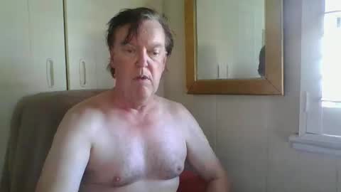 astute008 online show from February 1, 5:28 am