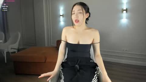 asuna_kirigaya online show from October 13, 3:01 pm