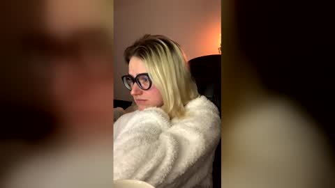 asya_new online show from January 15, 6:11 pm