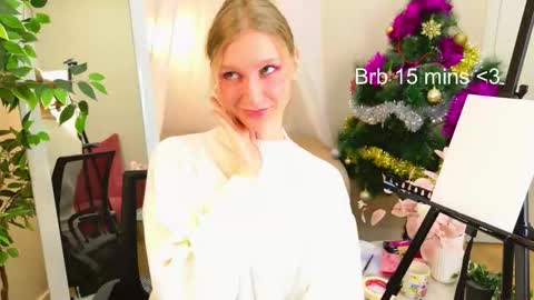 Snapshot of asyalumi chatting on December 18, 6:25 pm Asya online show from December 18, 6:25 pm