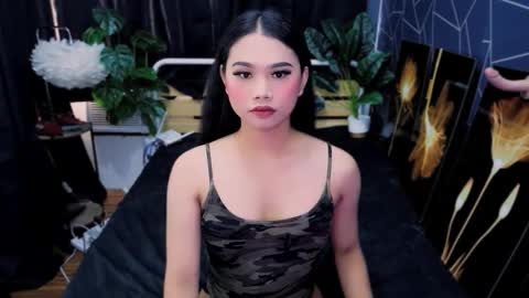 Snapshot of atashakendall chatting on February 2, 1:04 am atashakendall online show from February 2, 1:04 am