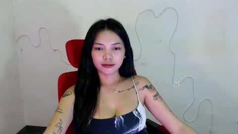 Snapshot of ate_girlxx chatting on June 17, 12:29 pm ate_girlxx online show from June 17, 12:29 pm