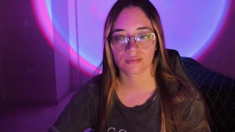 atenas online show from October 15, 9:20 am