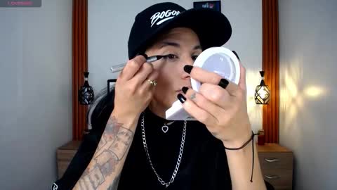 COLOMBIA online show from March 23, 8:35 pm