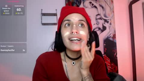 Snapshot of atenea_420 chatting on May 8, 8:36 pm COLOMBIA online show from May 8, 8:36 pm