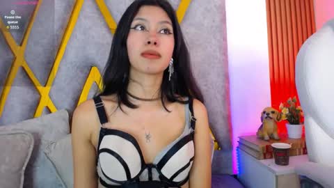Snapshot of atenea_smith1 chatting on April 16, 2:45 am Athenea online show from April 16, 2:45 am