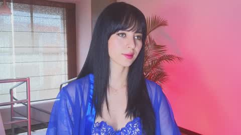 Atenea  online show from February 1, 8:05 pm